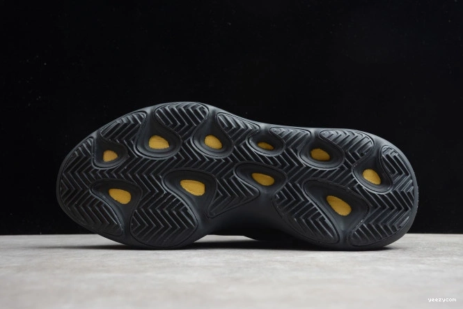 700 Black Yeezy Adidas H67799 Boost V3 0815
